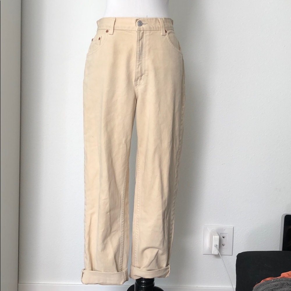 Levi’s high waisted jeans